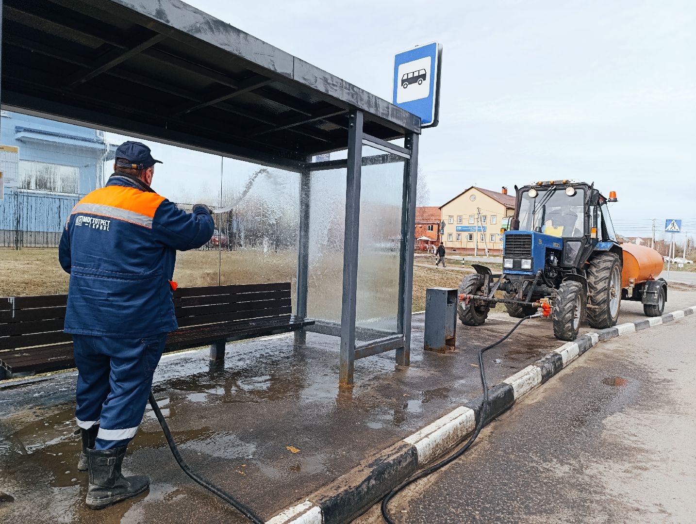 Бронницы, Влажная уборка остановок, месяц чистоты и благоустройства,