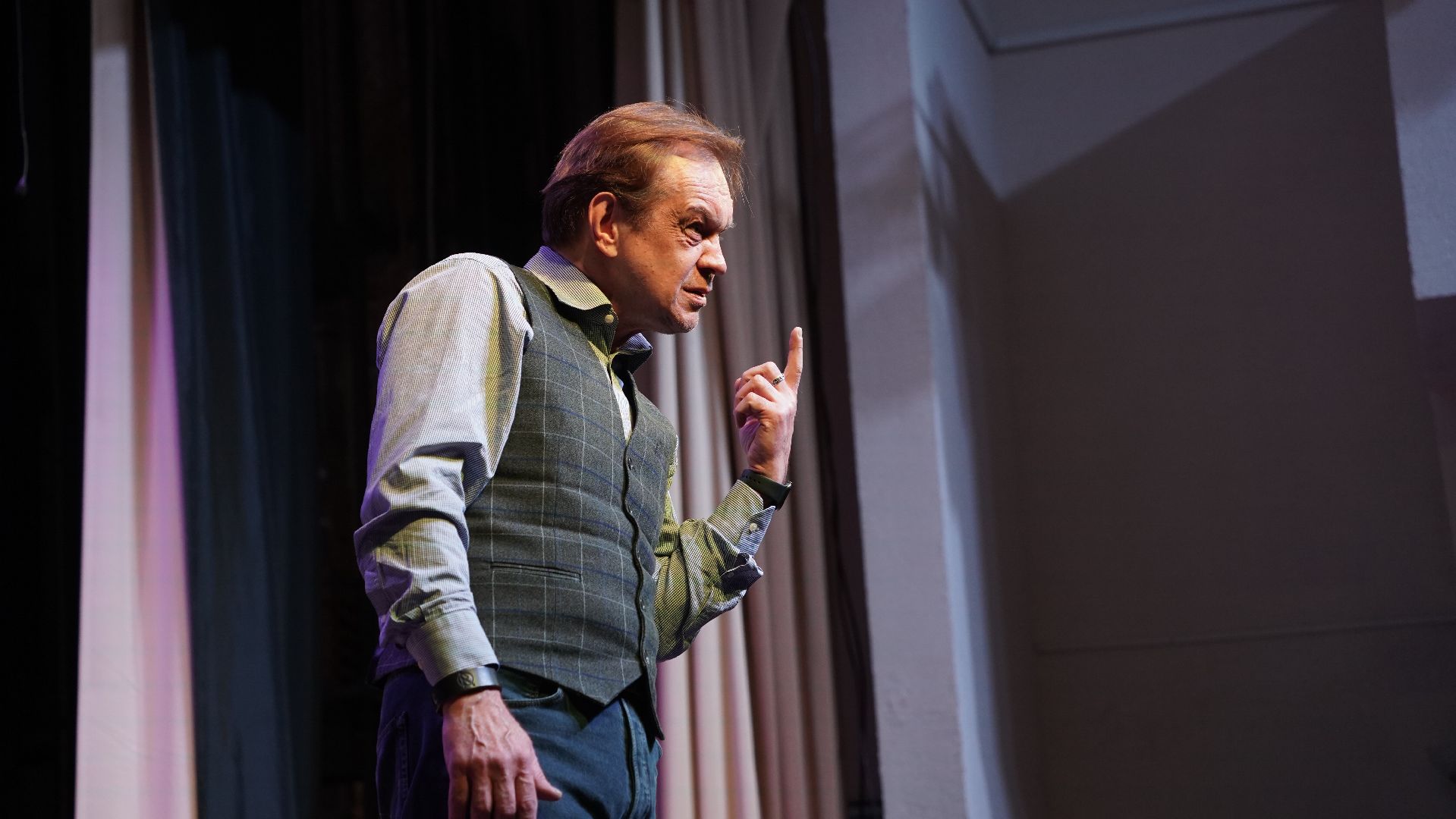 Театральная планета, областной фестиваль, театр, детский театр, молодежный театр, Рошаль, Большая Шатура, театральная студия Фантазия,Михаил Горевой,