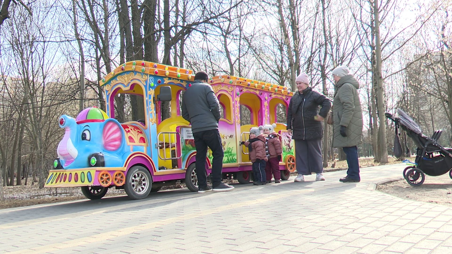 Реутов, парки, благоустройсво, уборка города, субботник, чистим, моем,