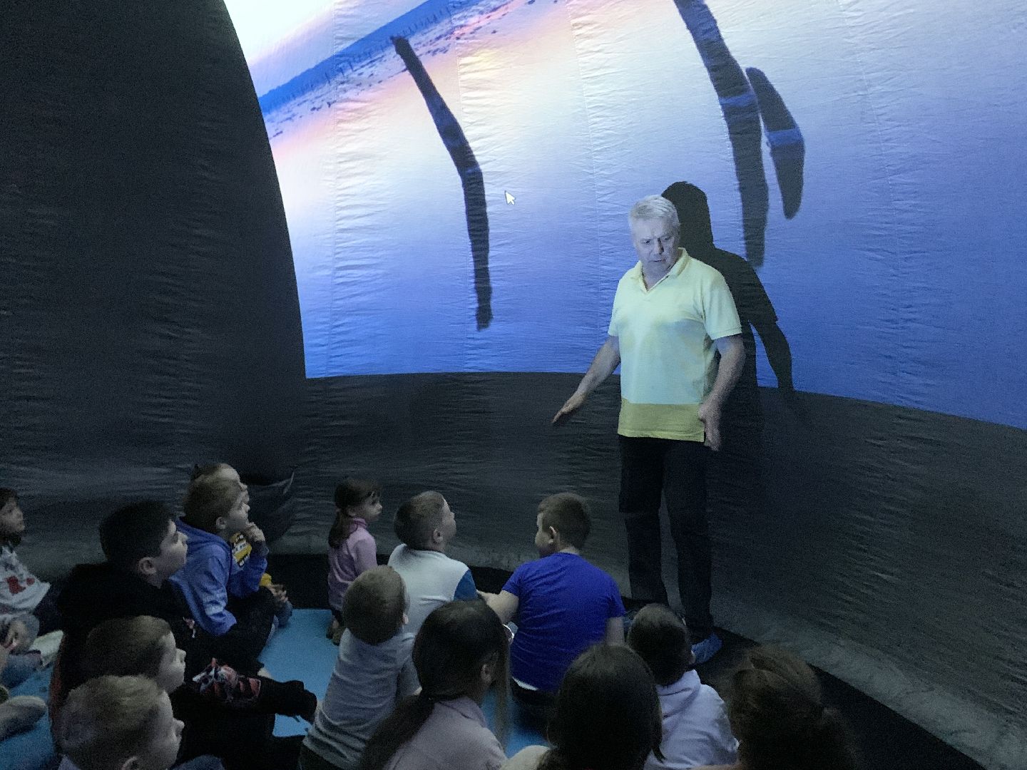 Балашиха, Подмосковье, День космонавтики, Мобильный планетарий, Школы, Космонавты,