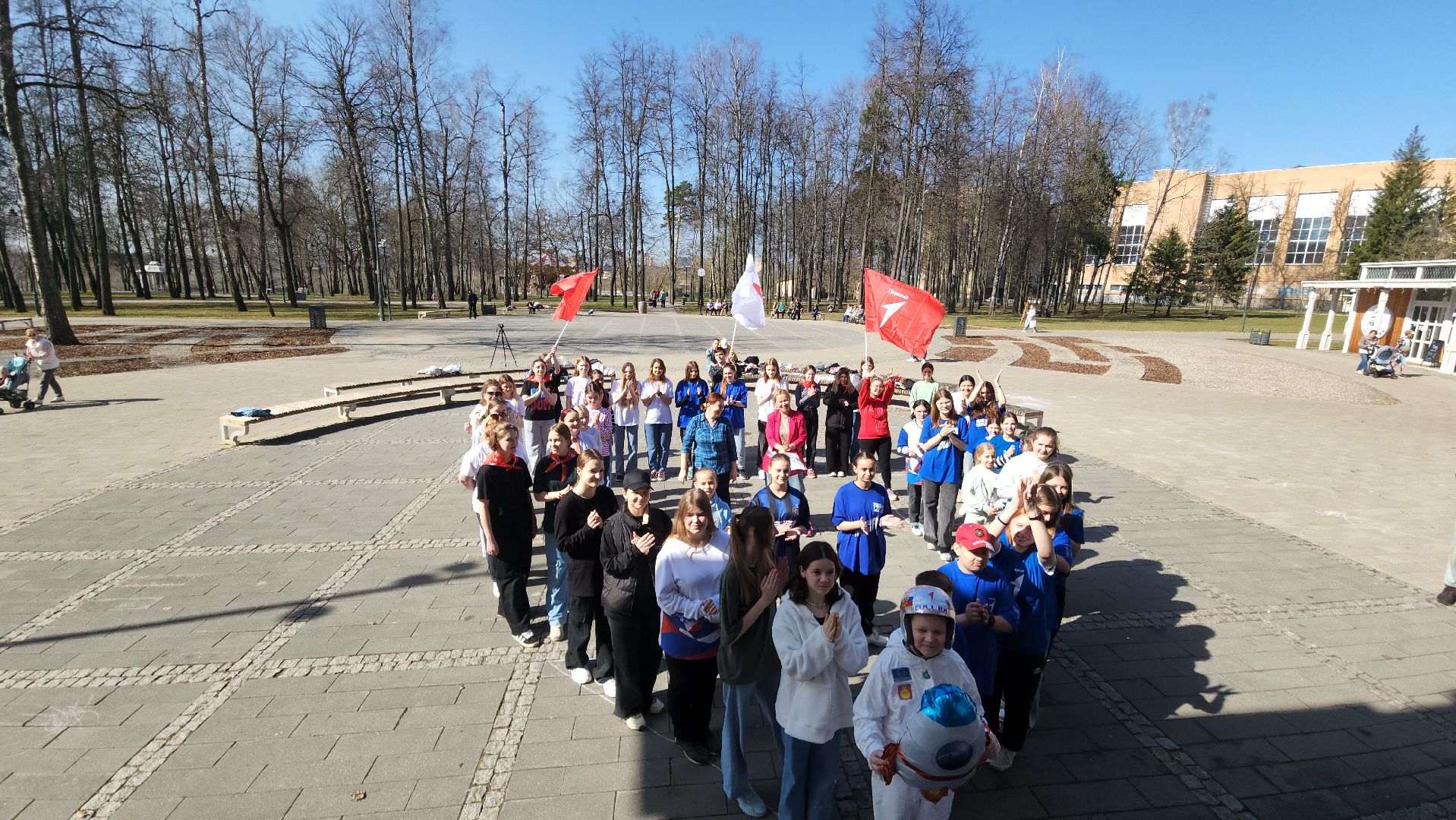 воскресенск, молодежь, зарядка, зож, парк кривякино, день космонавтики