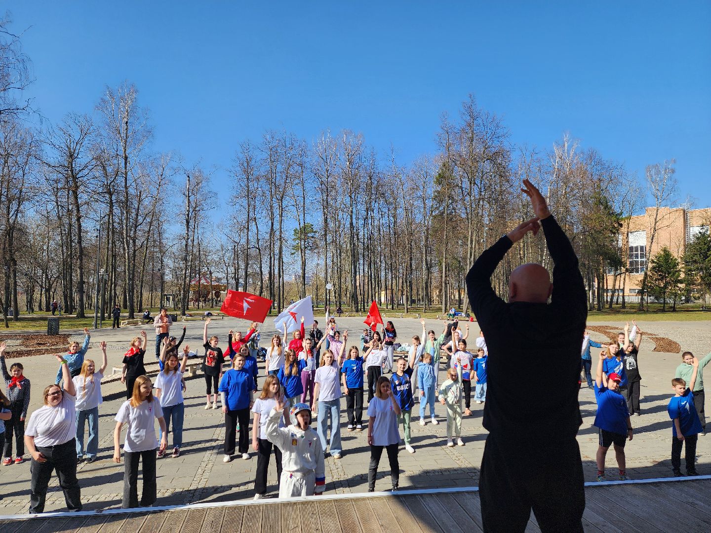 воскресенск, молодежь, зарядка, зож, парк кривякино, день космонавтики
