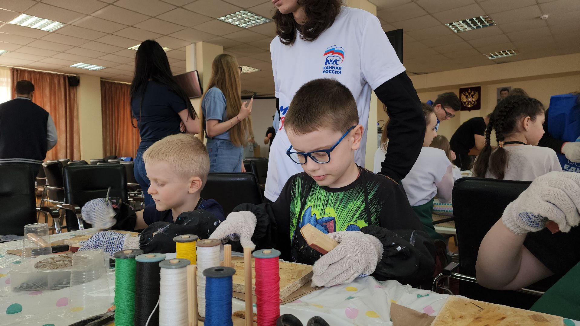 красногорск, сбор гуманитарной помощи, судебные приставы, мастер класс, волонтеры, доброе дело,