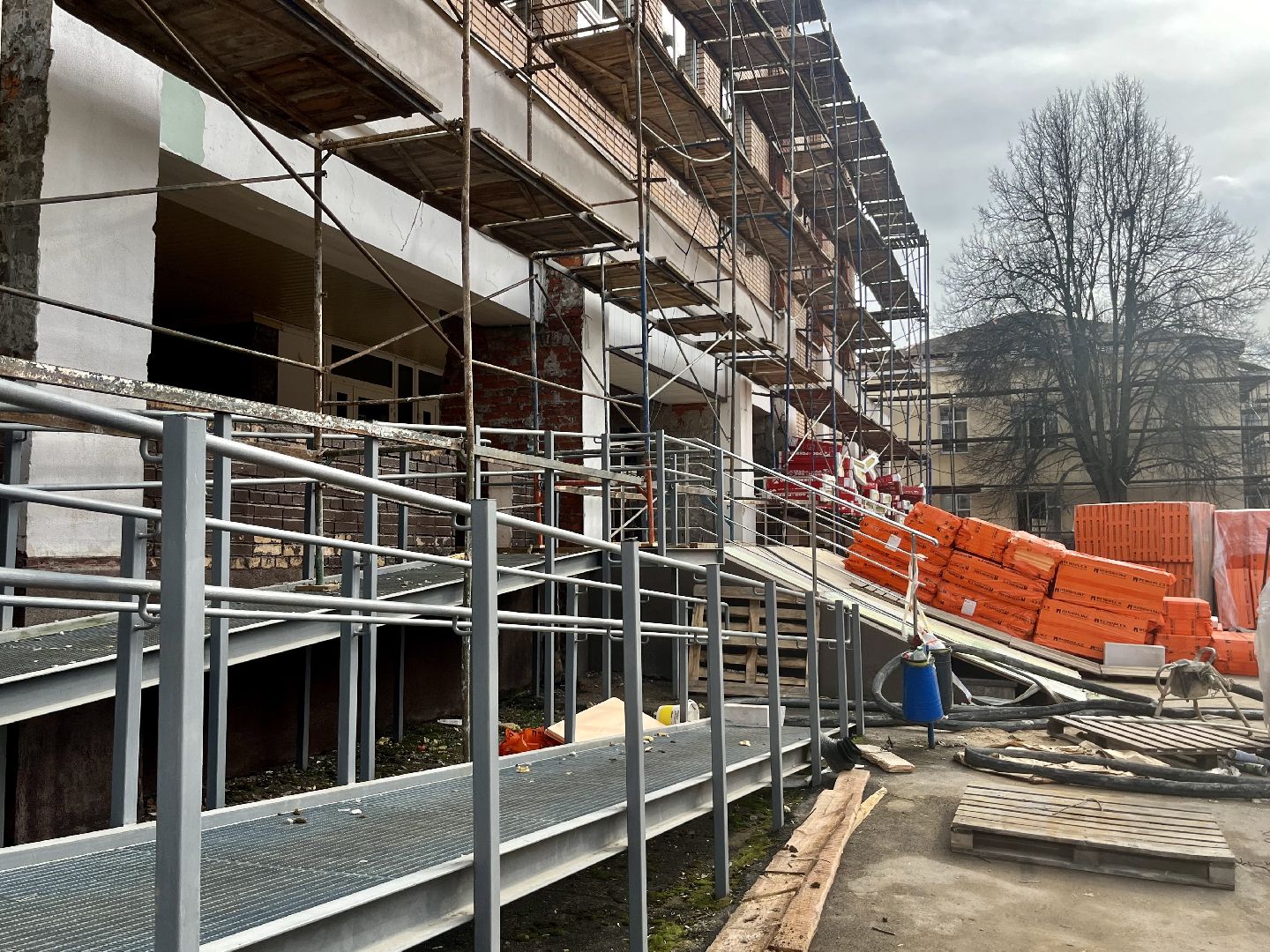 наро-фоминск, наро-фоминский городской округ, ремонт школы, космонавт Виталий Лебедев, скоро в школу,