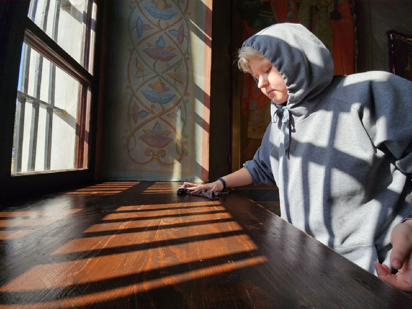 можайск, можайский городской округ, подмосковье, субботник, волонтеры, уборка территории, храм, месяц чистоты и благоустройства,