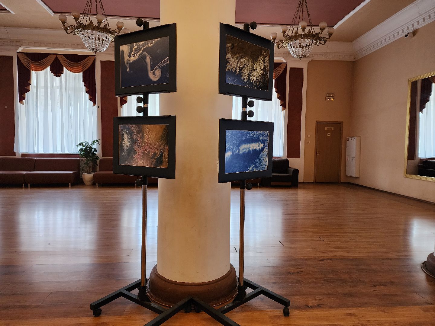 пушкино, фотовыставка, космос, день космонавтики,