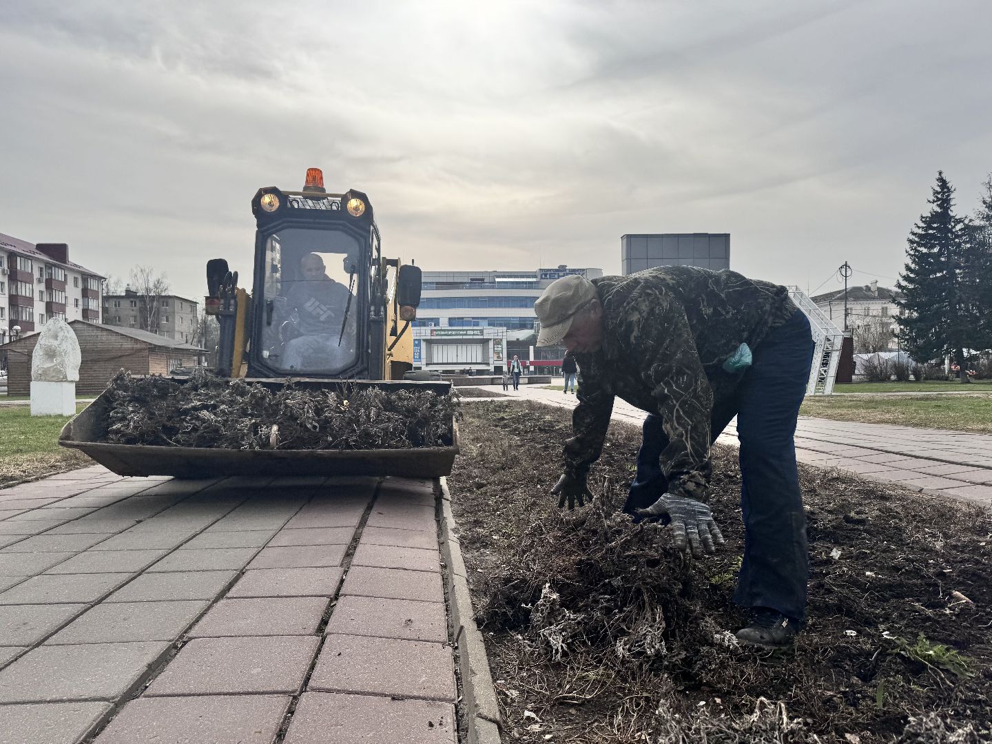 Солнечногорск, Благоустройство, Месячник чистоты, советская площадь, коммунальная служба,