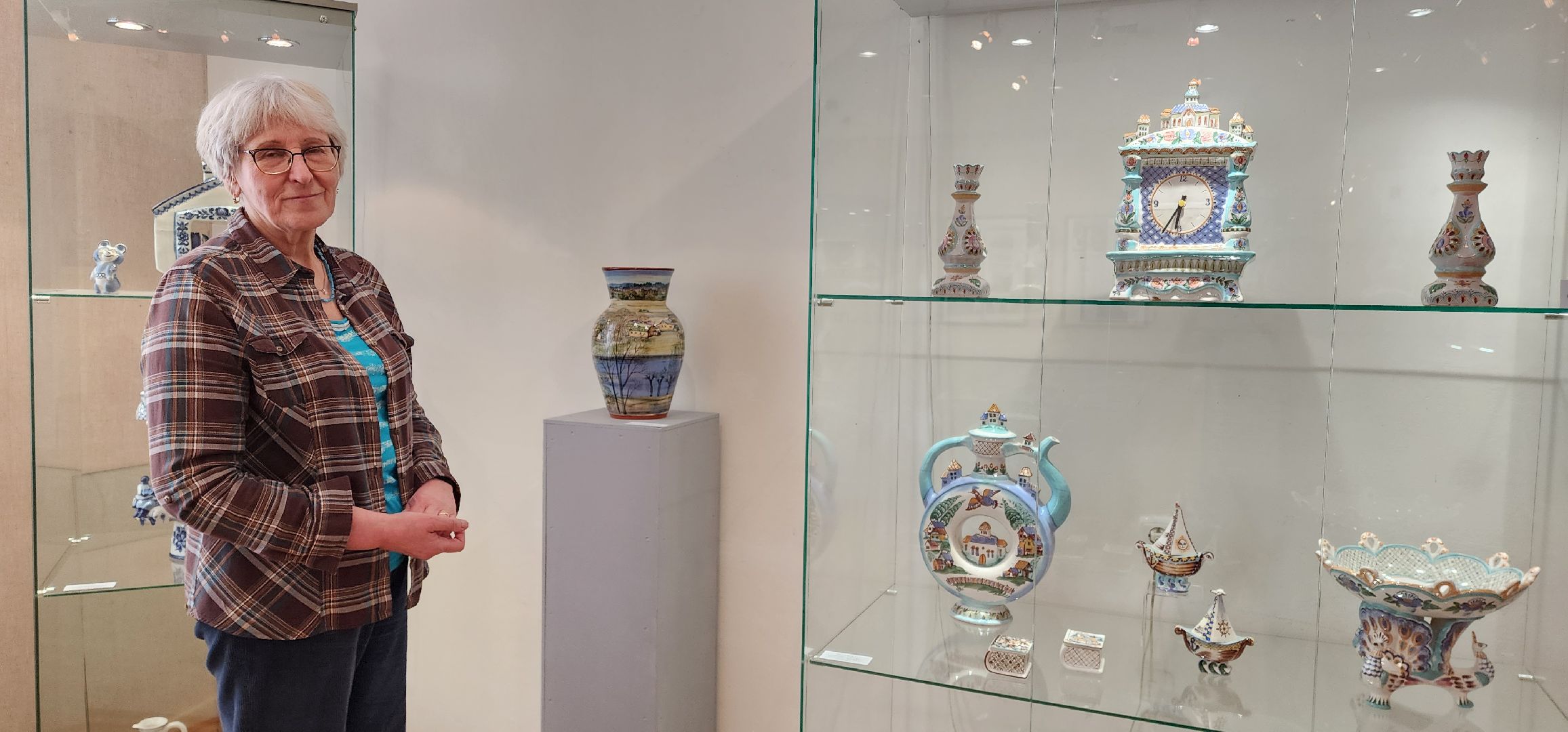 раменское, культура, выставка гжельского искусства в раменском музее,