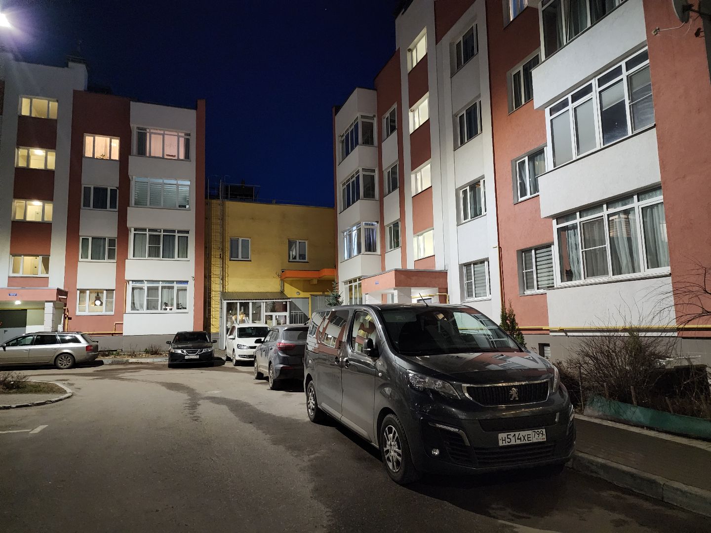 Выездная администрация, Безопасность,