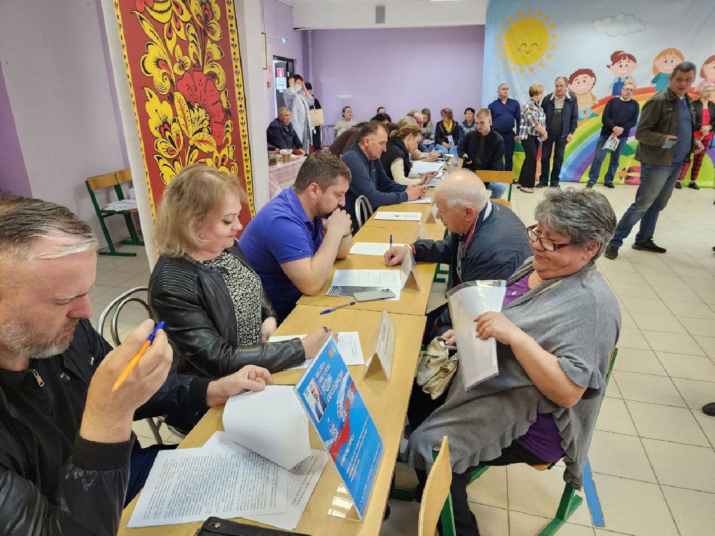чехов, выездная администрация, жители, обращение жителей, ремонт дороги, деревня,