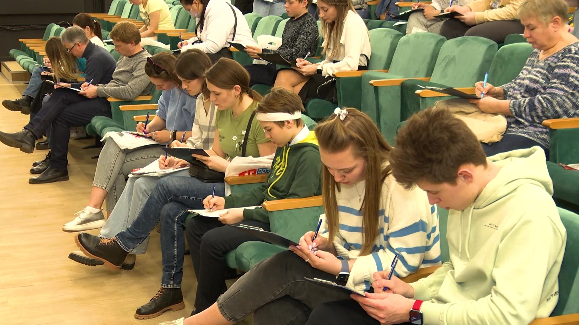 Реутов, тотальный диктант, грамотность, проверка грамотности, пиши правильно, диктатор,