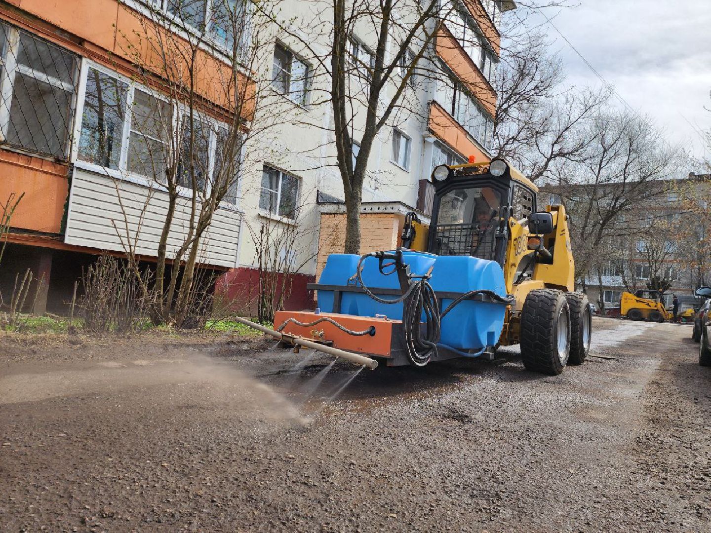 можайск, можайский городской округ, подмосковье, месяц чистоты и благоустройства, уборка дворов после зимы, жкх, благоустройство,