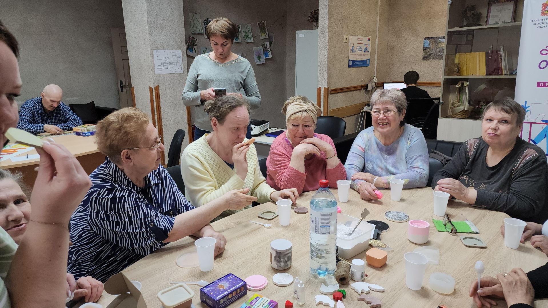 кашира, активное долголетие, ароматическое саше, мастер-класс, гипс, отдушка, акриловая краска, дизайн, декор,