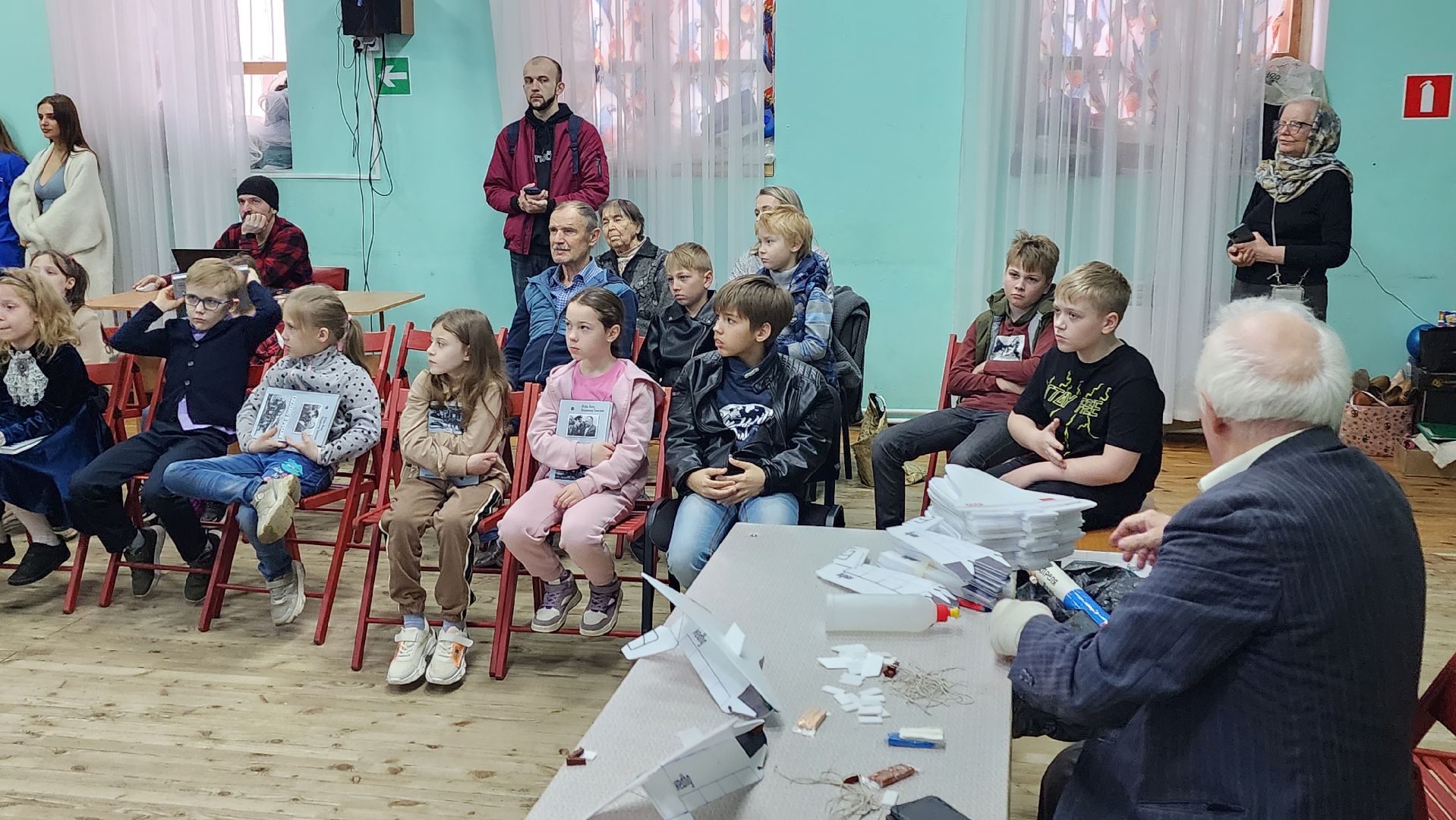 день космонавтики, 12 апреля, пантелеимоновский храм, Дмитрий Денисов, Буран, Игорь Волк, Валерий Ваньшин, Анатолий Левченко,Заслуженный летчик-испытатель РФ,