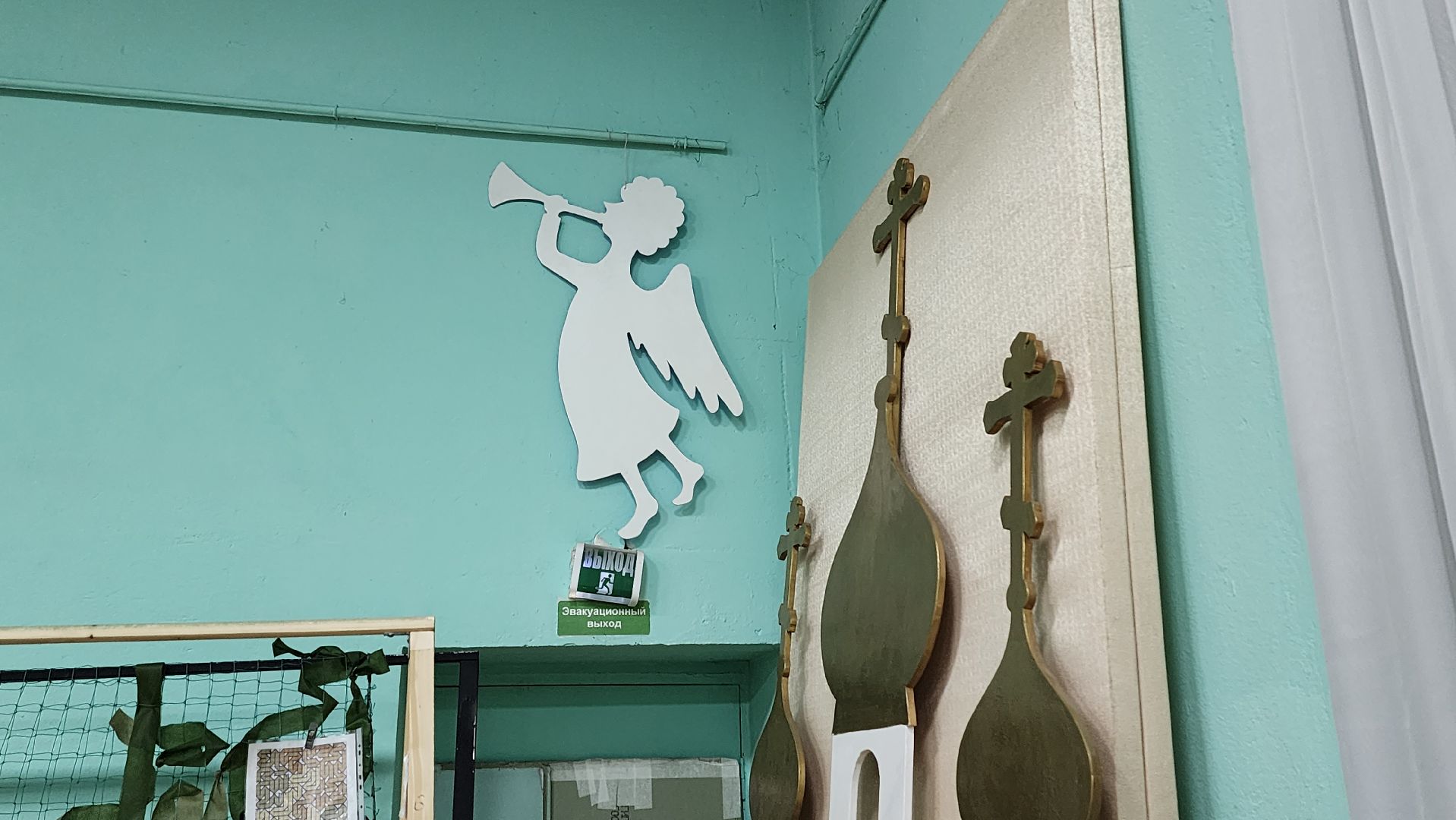 день космонавтики, 12 апреля, пантелеимоновский храм, Дмитрий Денисов, Буран, Игорь Волк, Валерий Ваньшин, Анатолий Левченко,Заслуженный летчик-испытатель РФ,