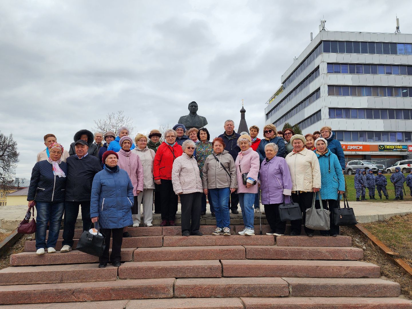 павловский посад, павлово-посадский городской округ, космонавт, праздник, люди, цветы,