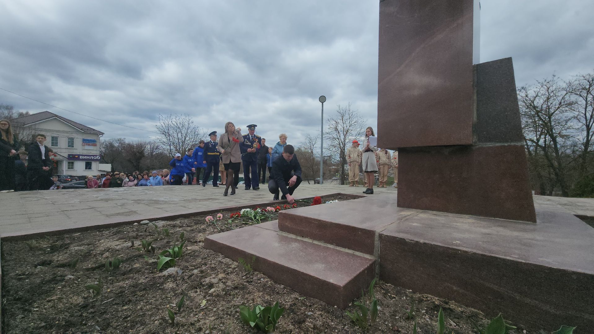 павловский посад, павлово-посадский городской округ, космонавт, праздник, люди, цветы,