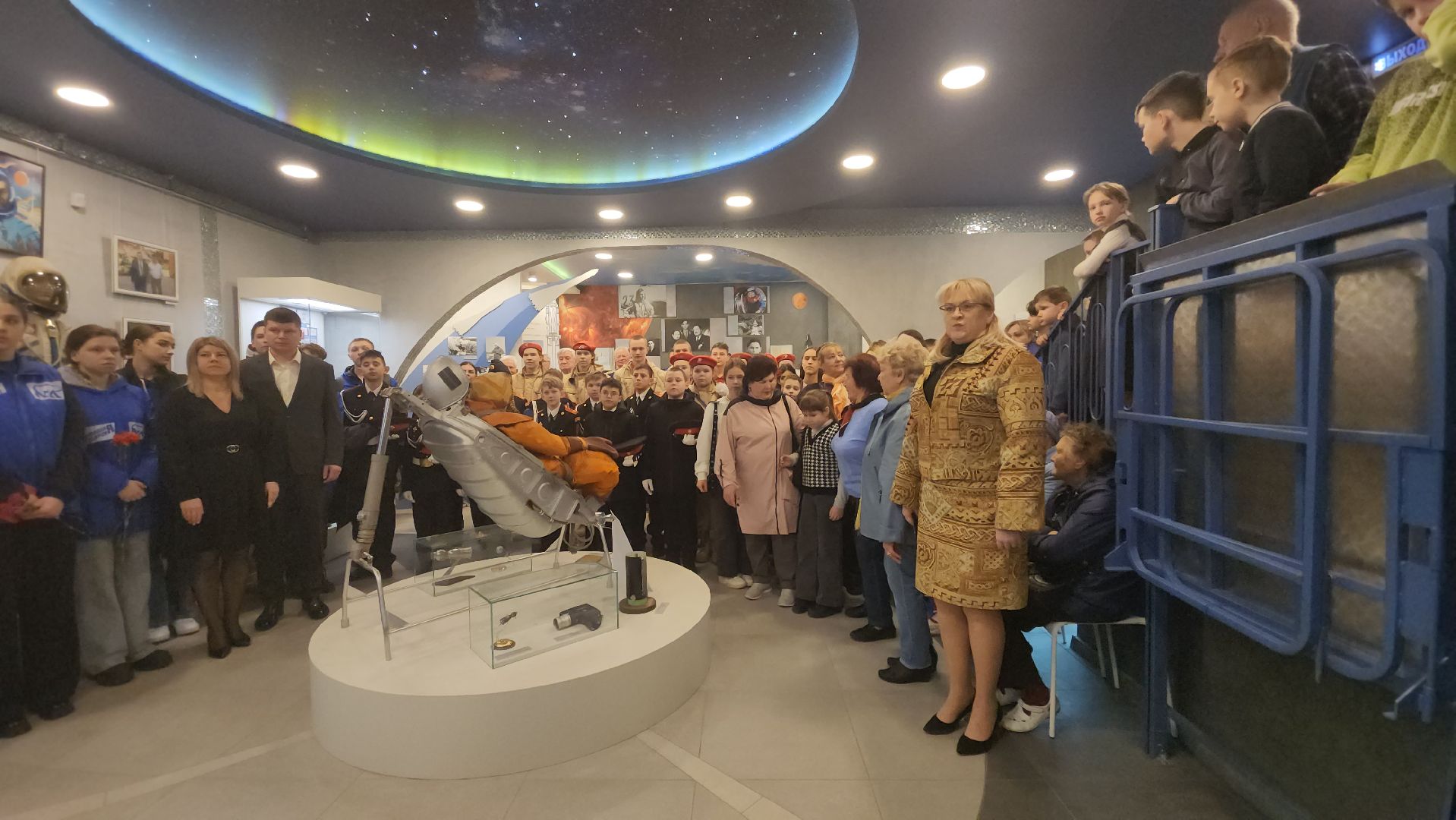 Павловский Посад, Городской округ Павловский Посад, Люди, Дети, парта героя, день космонавтики,