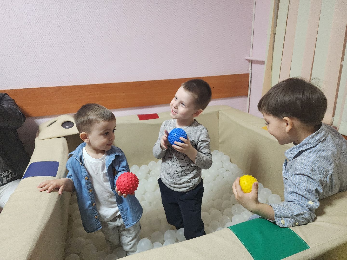 ивантеевка, дети, день космонавтики, реабилитация, инвалиды, дети с особенностями развития,