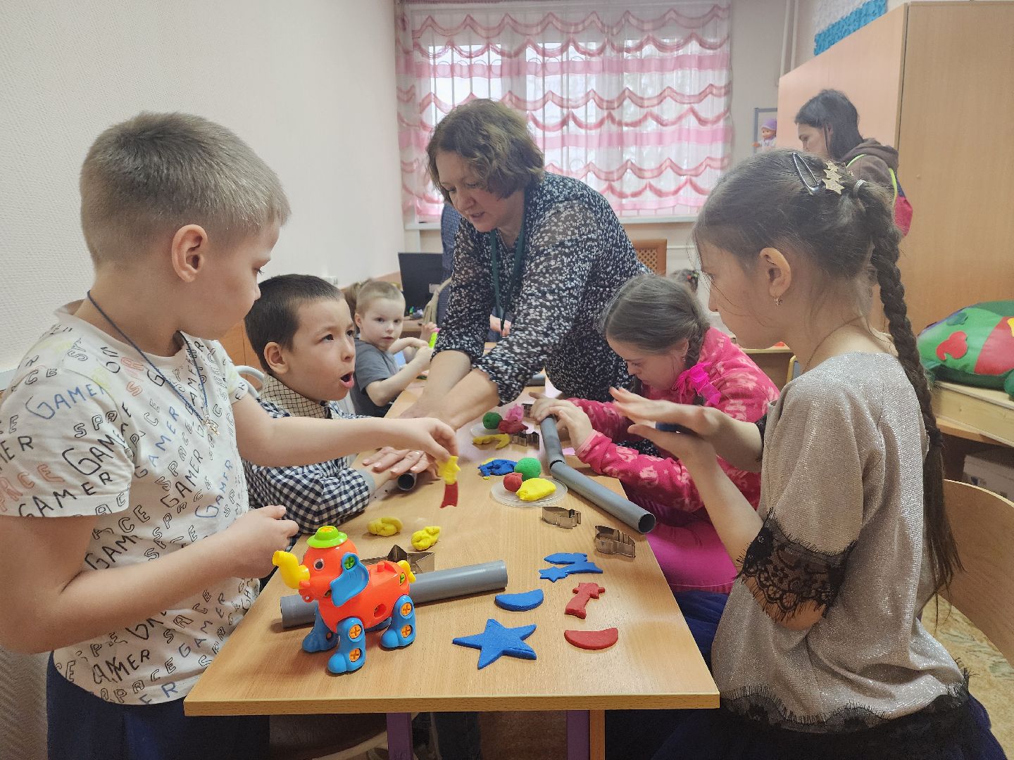 ивантеевка, дети, день космонавтики, реабилитация, инвалиды, дети с особенностями развития,