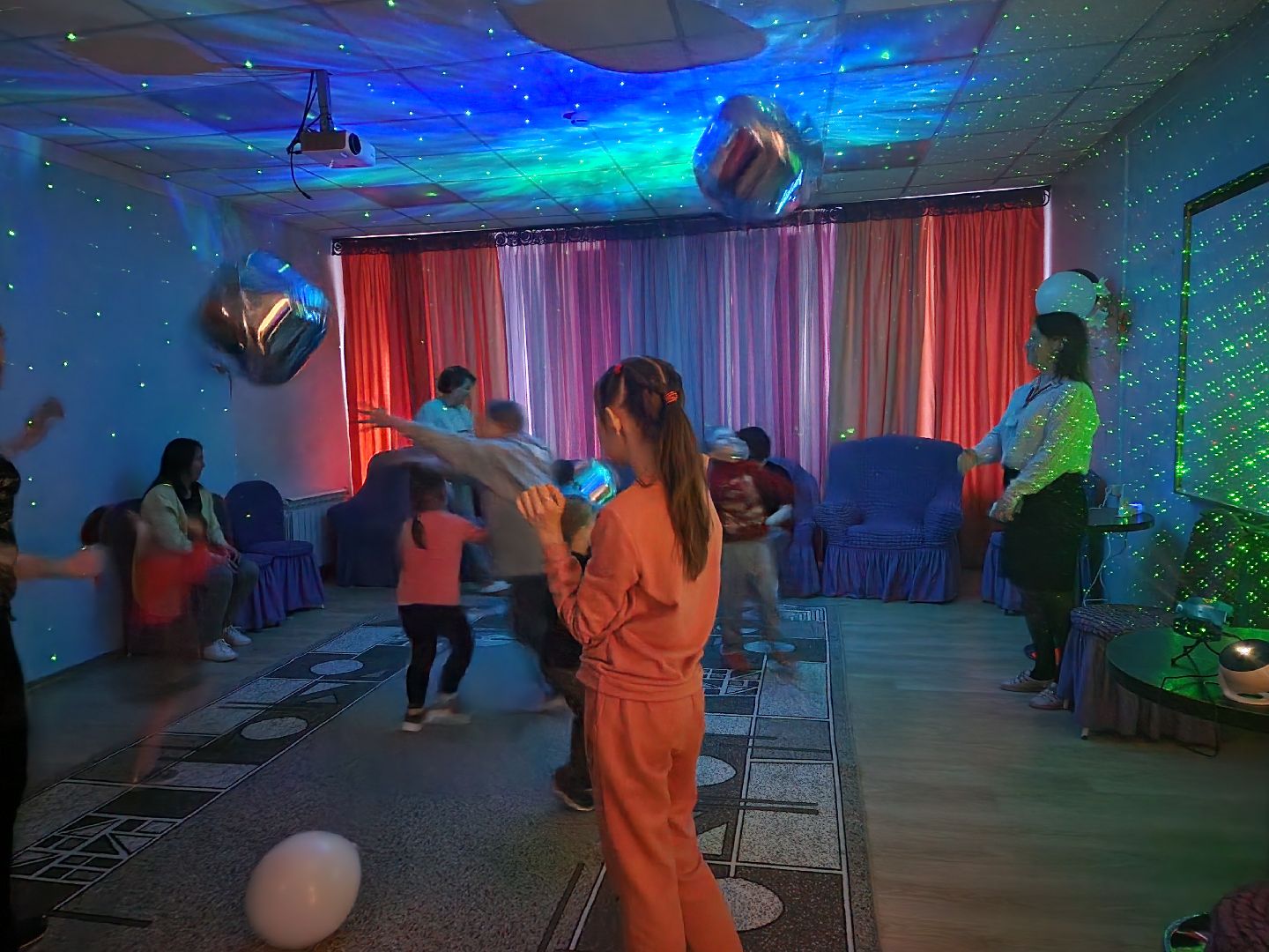 ивантеевка, дети, день космонавтики, реабилитация, инвалиды, дети с особенностями развития,