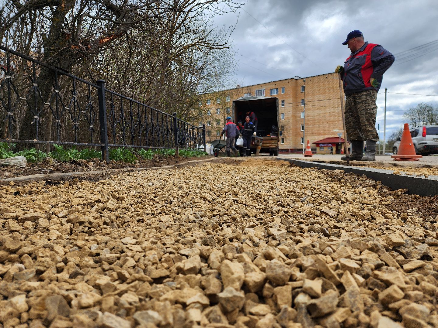 Руза, ремонт дорог, пешеходная дорожка, ремонт пешеходной дорожки, дорожные службы, дорожные работы, рузский городской округ,