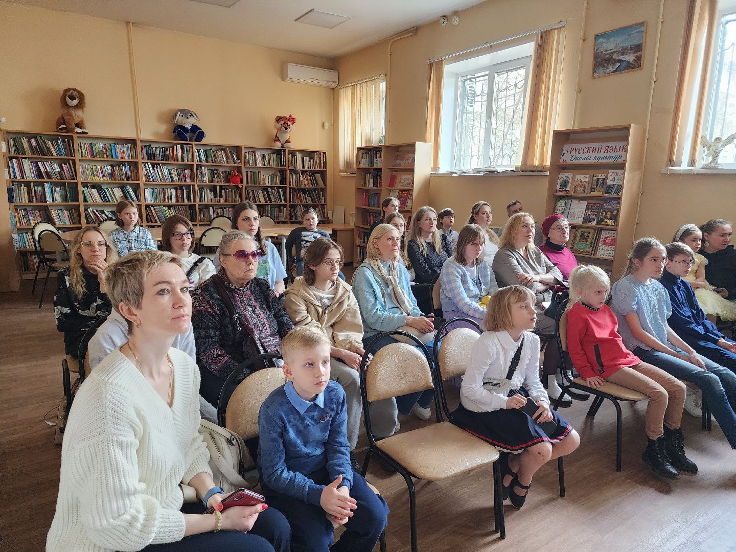 конкурс рисунков, день космонавтики,