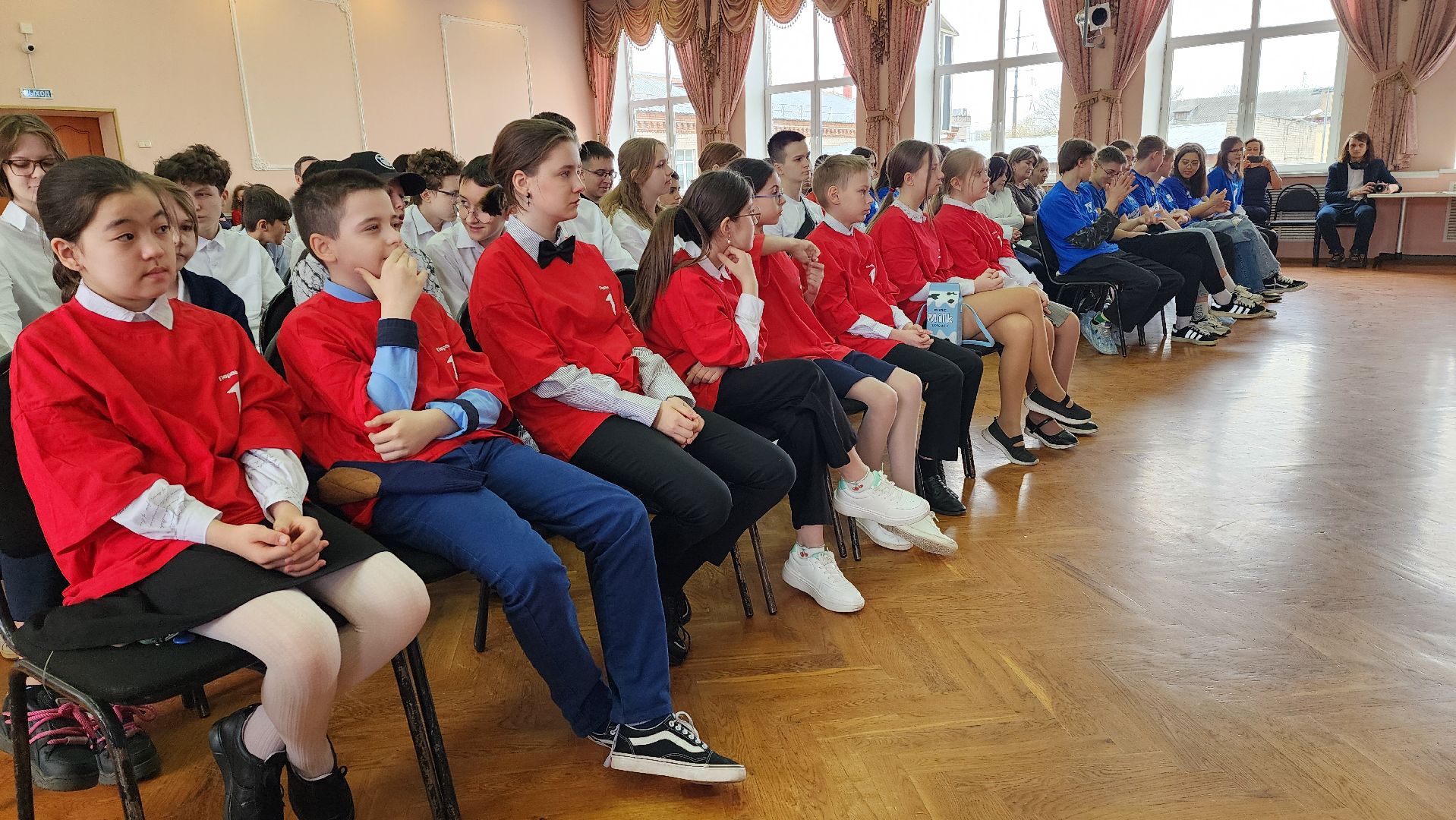 день космонавтики, открытый урок,