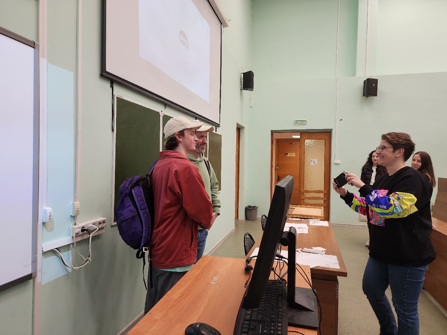 мастер-класс, Нейросети, ВКонтакте, Михаил Голубь, Университет Дубна, Студенты,