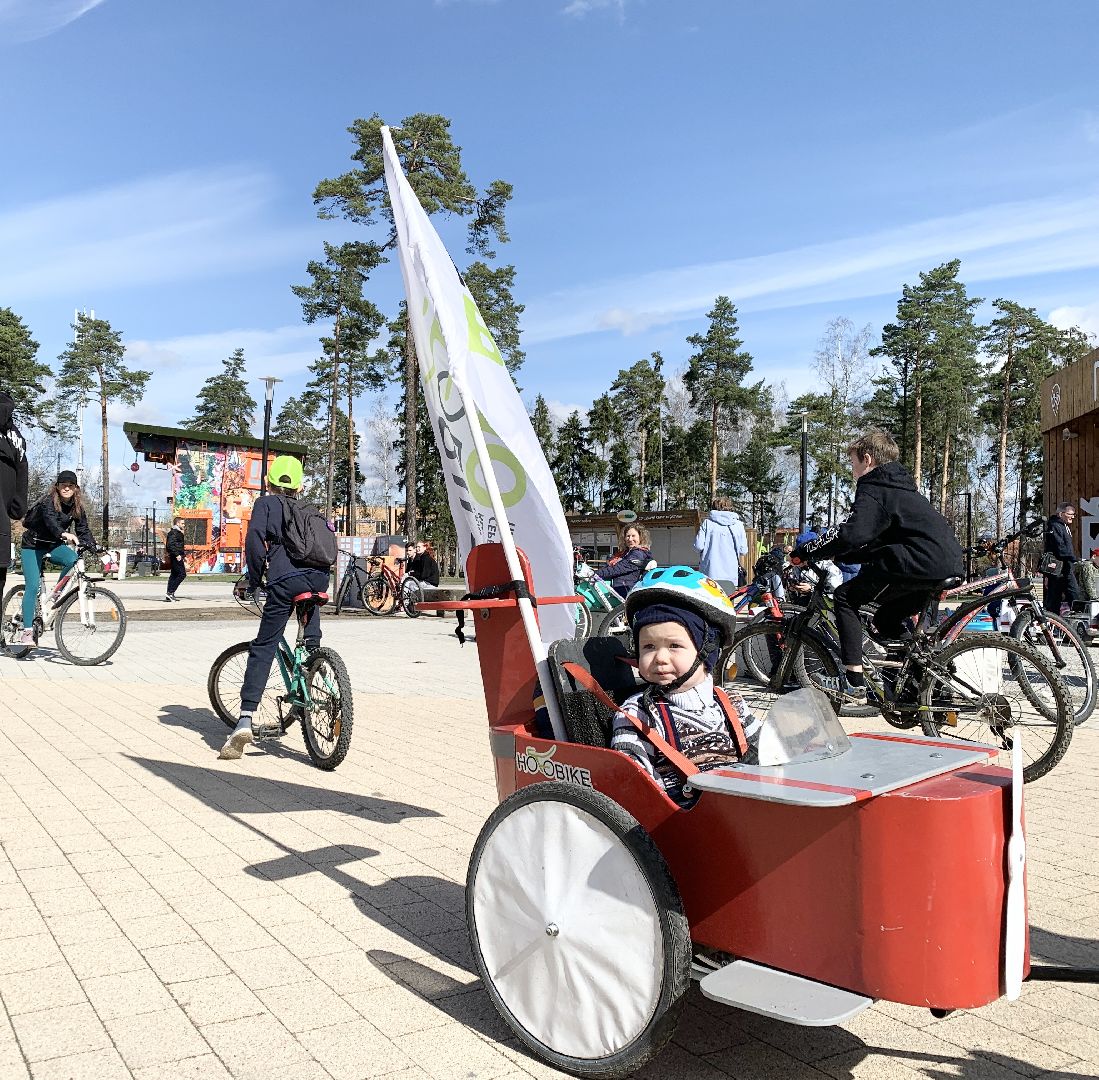 Балашиха, Подмосковье, Велопробег, велосипедисты, пестовский парк,