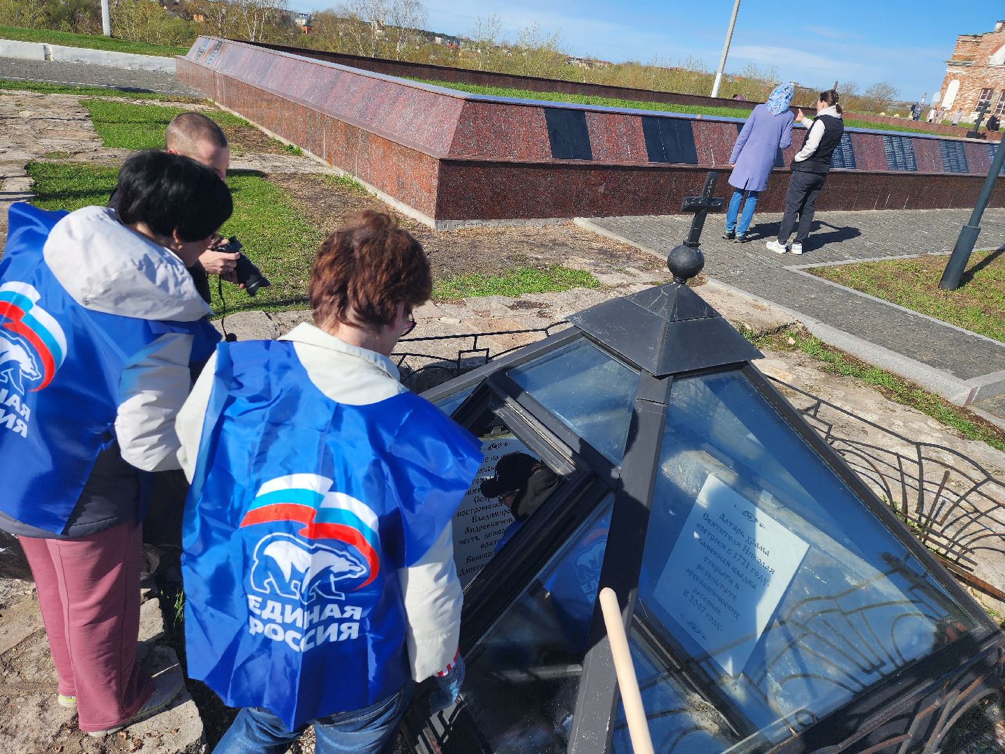 серпухов, подмосковье, субботник, соборная гора, уборка города,