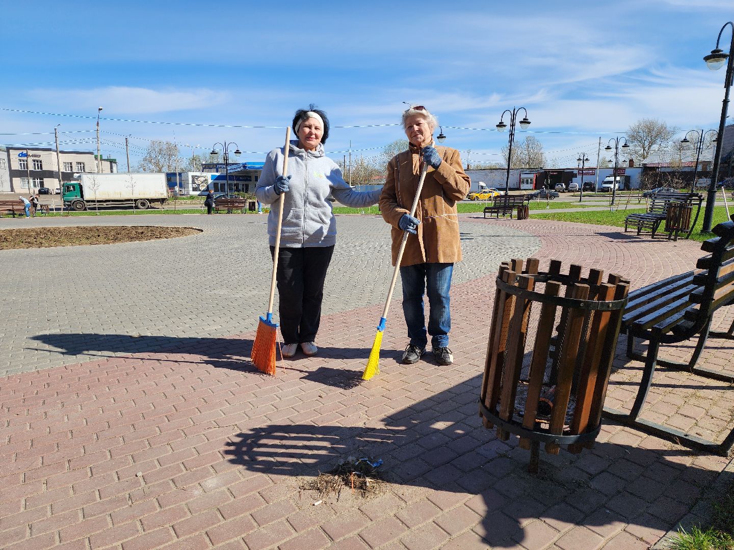 серпухов, подмосковье, субботник, супруга участника СВО,