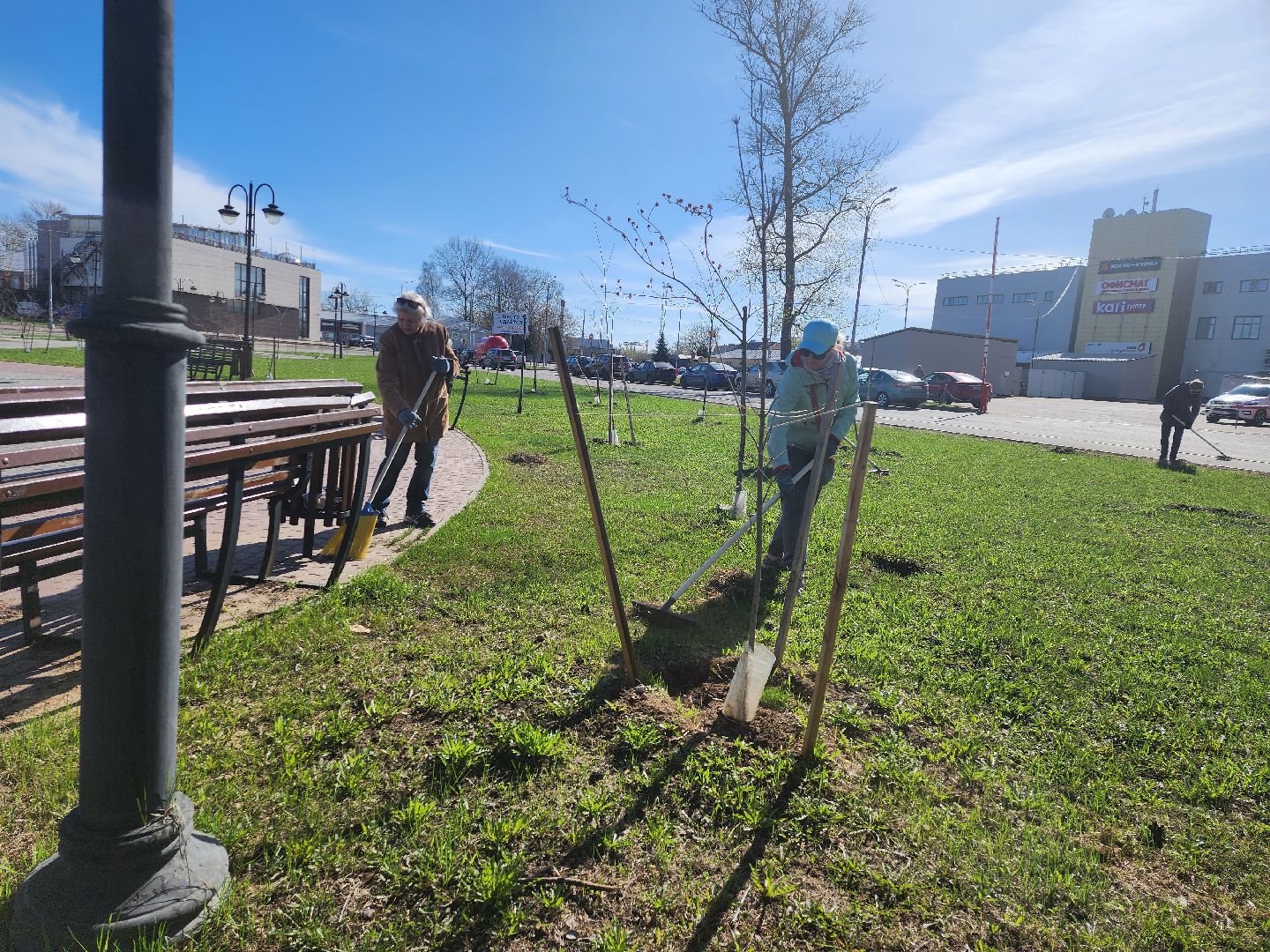 серпухов, подмосковье, субботник, супруга участника СВО,