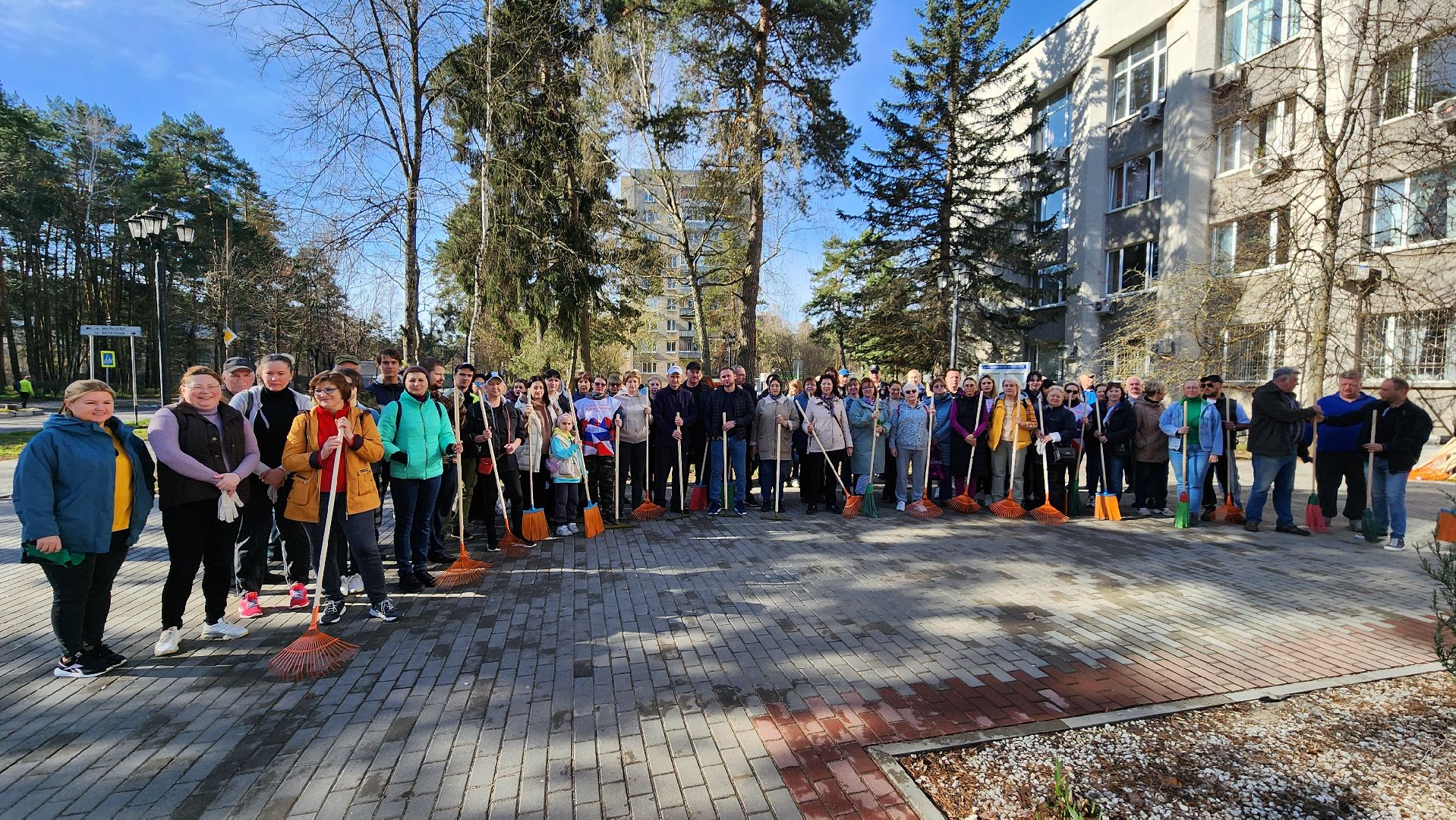 месячник благоустройства, субботник, протвино, мемориал Рубеж обороны, благоустройство,