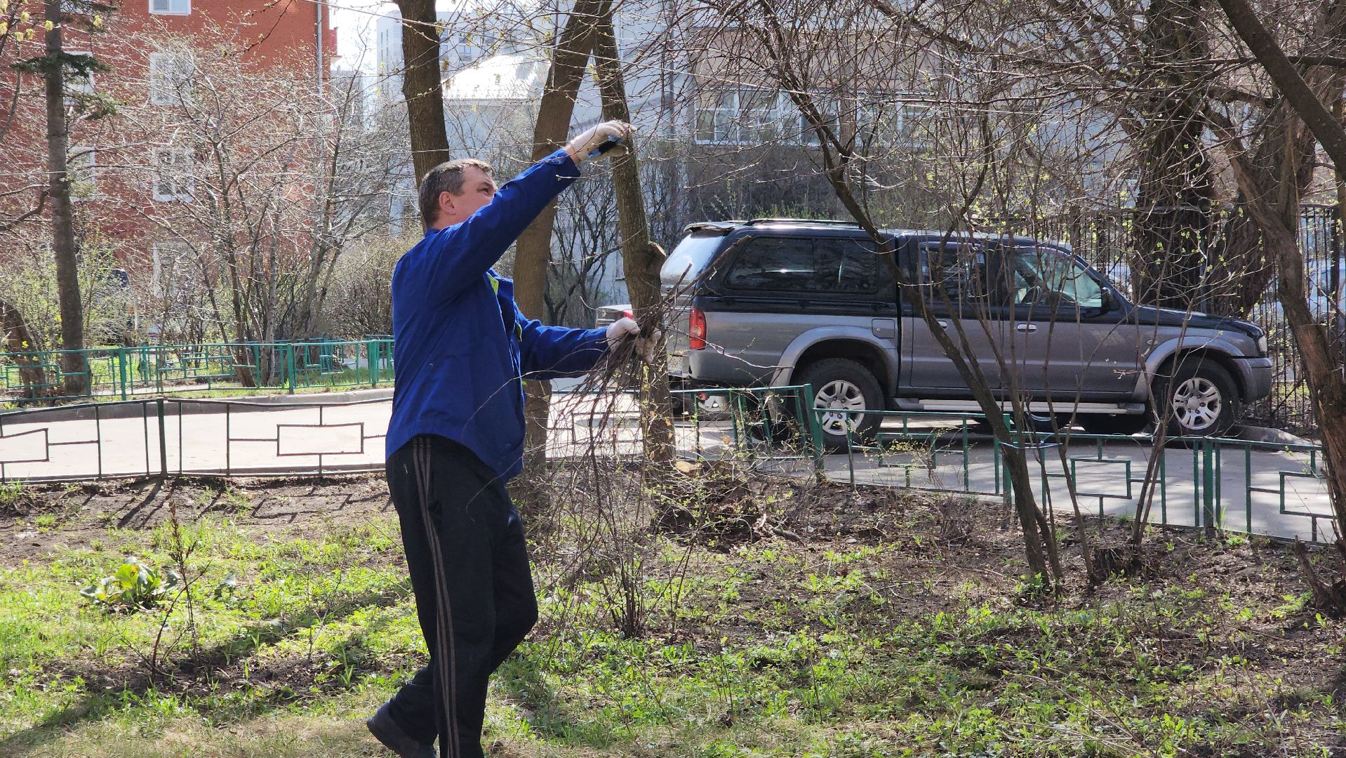 субботник, месяц чистоты и благоустройства,
