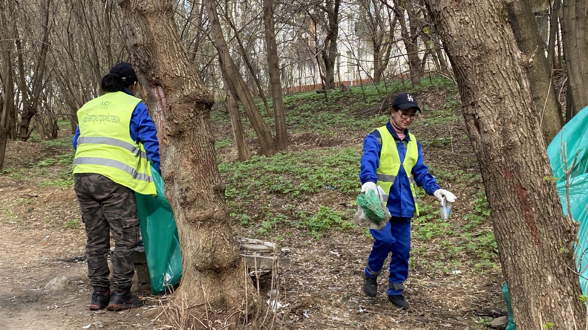 субботник, мбу благоустройство, месяц чистоты и благоустройства, ленинский городской округ, уборка общественных территорий,