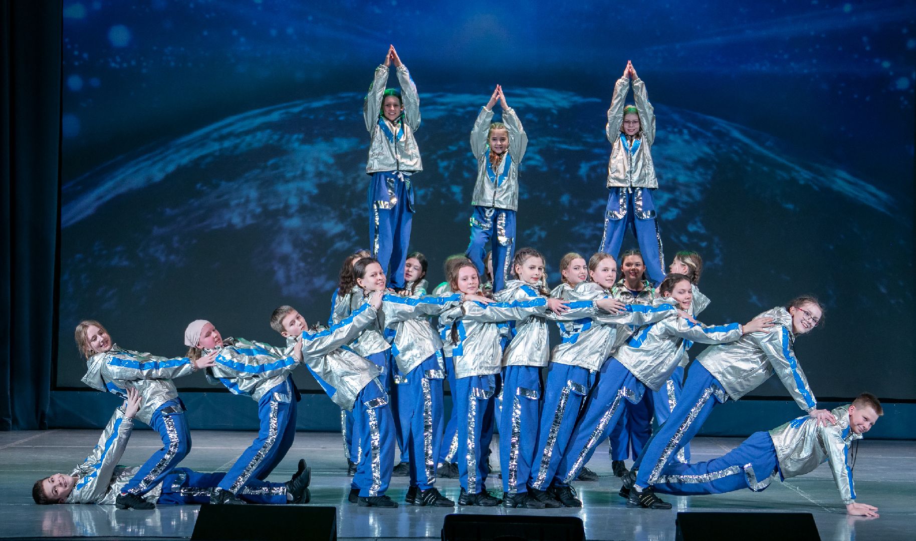 красногорск, про-движение, танцы, день космонавтики, дк подмосковье, шоу, школа современного танца,