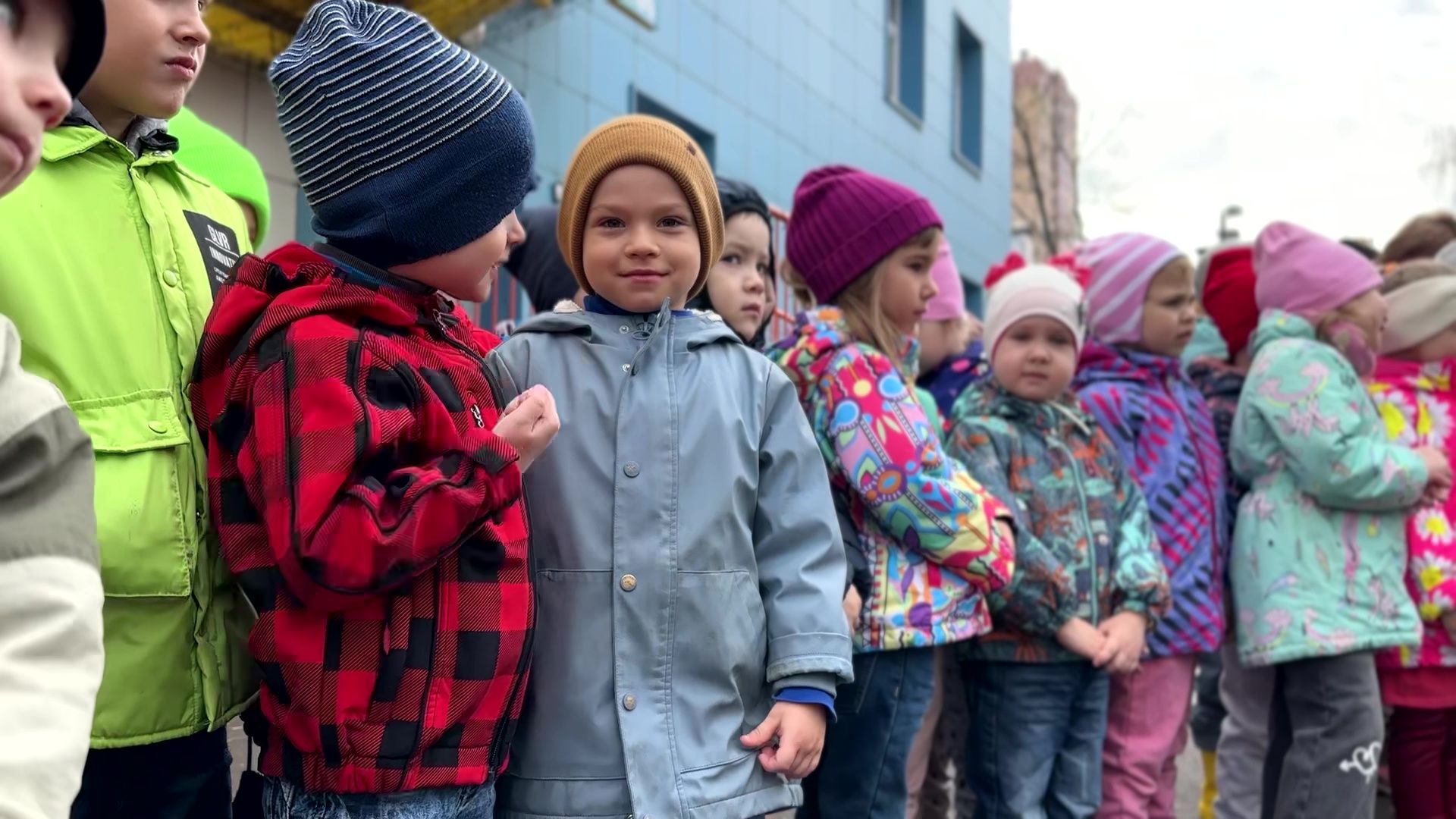 Реутов, детский, сад, МЧС, пожарная техника, люстра, пожарный рукав, вода,