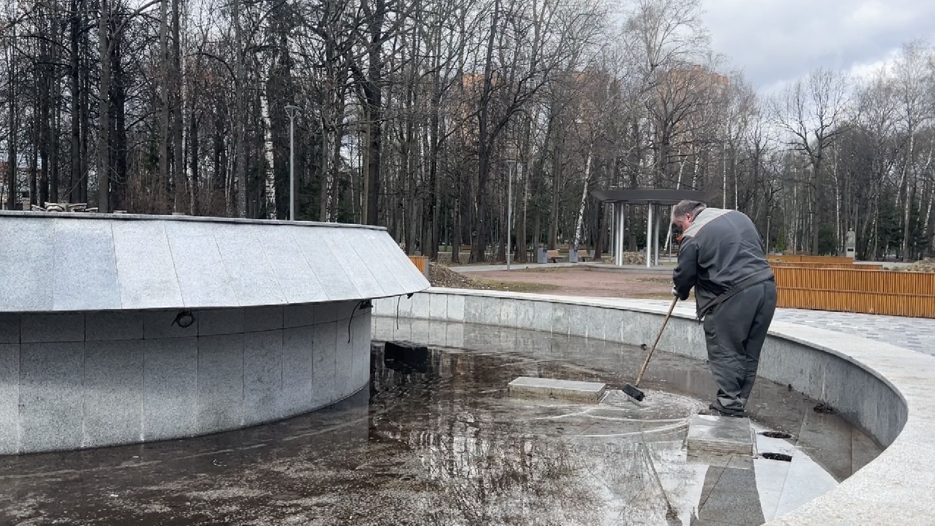 химки, фонтан, уборка города, благоустройство, месяц чистоты и благоустройства,