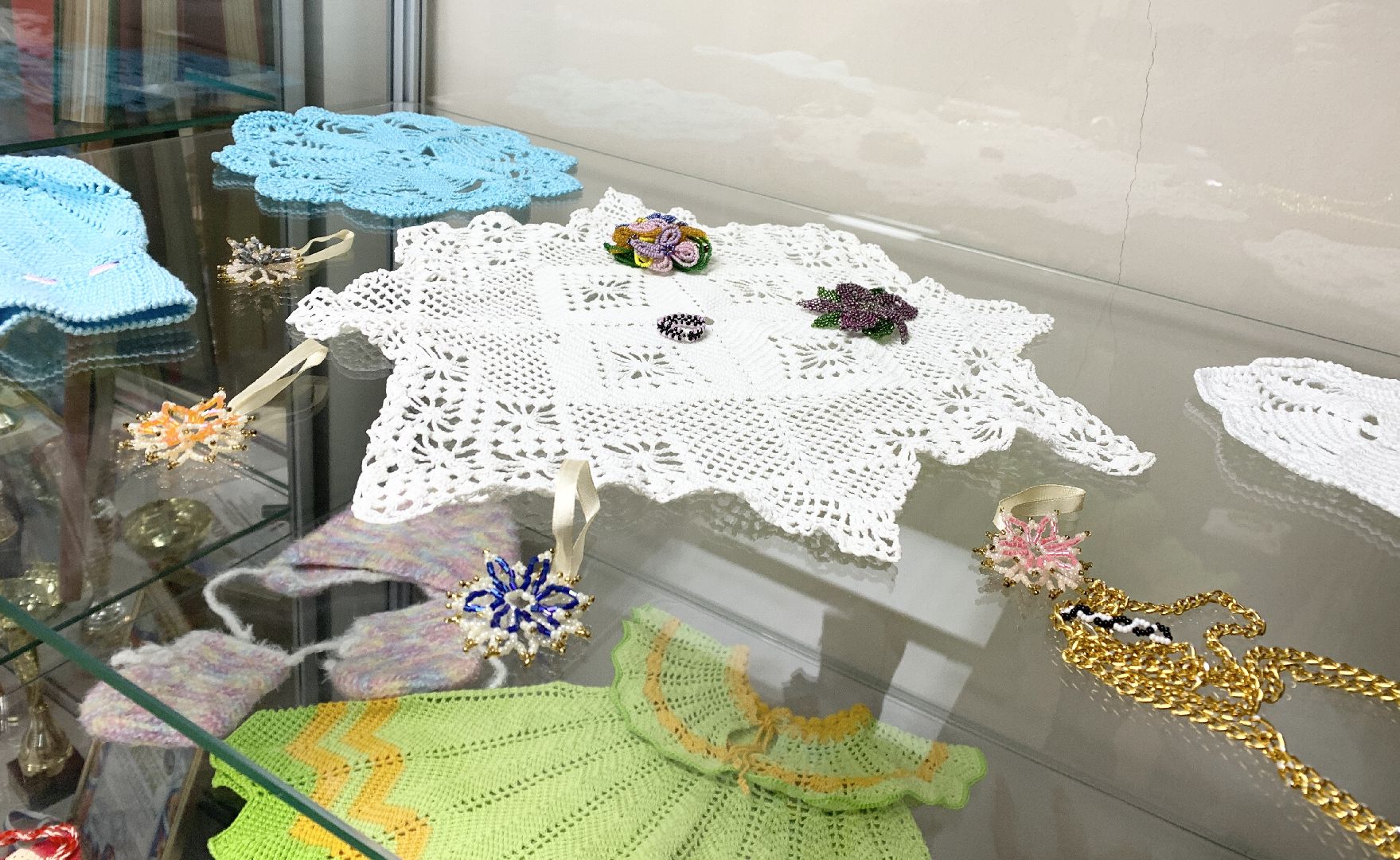 Балашиха, Подмосковье, студия декоративно-прикладного творчества Прялица», Выставка Из поколения в поколение»,фольклорный ансамбль в коромысле, Хор ветеранов Родные напевы,конкурс донбасс. песни с передовой»,