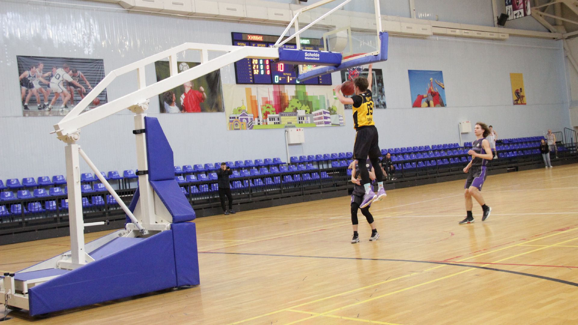 Рошаль, БК Химик, Куровское БК Звезда, СКЦ Рошаль, Большая Шатура, спорт, турнир по баскетболу,