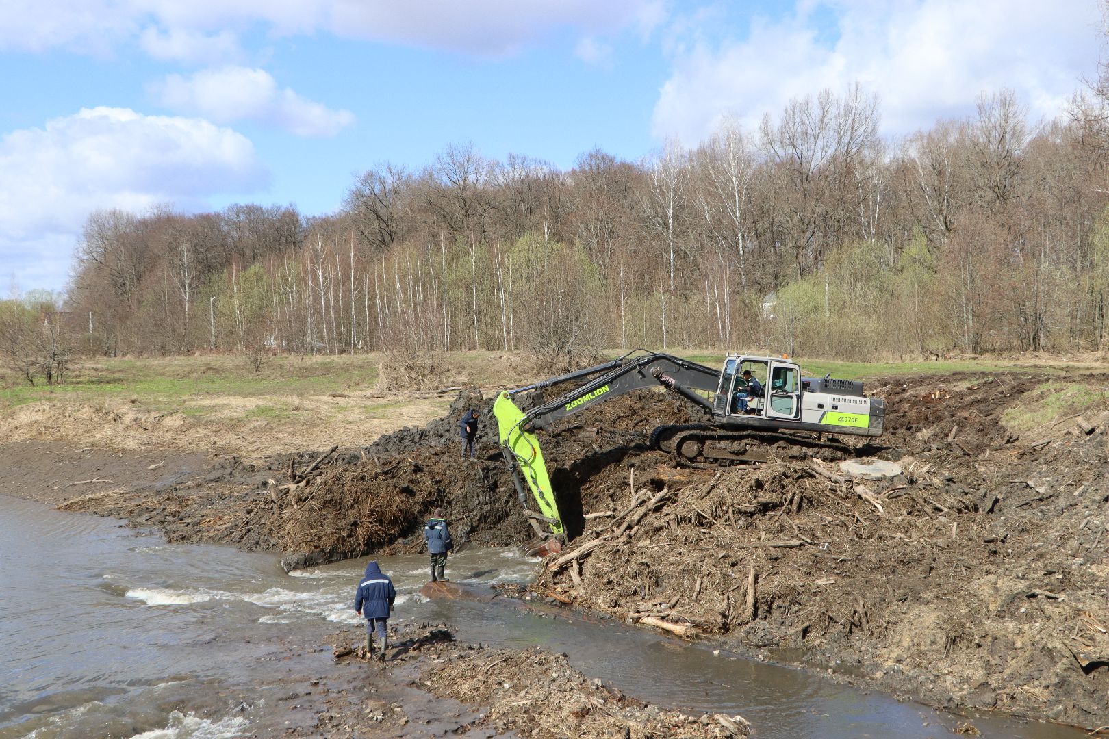 Серебряные Пруды, Ливадия, половодье 2024, Ливадийская ГРЭС, гидросооружение, плотина,