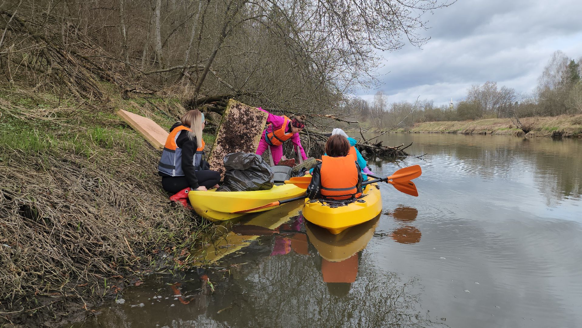 экология, сплав, сплав на каяках, Сплав-Руза, Чистая Руза, Сбор мусора, субботник, водоемы, руза, субботник,