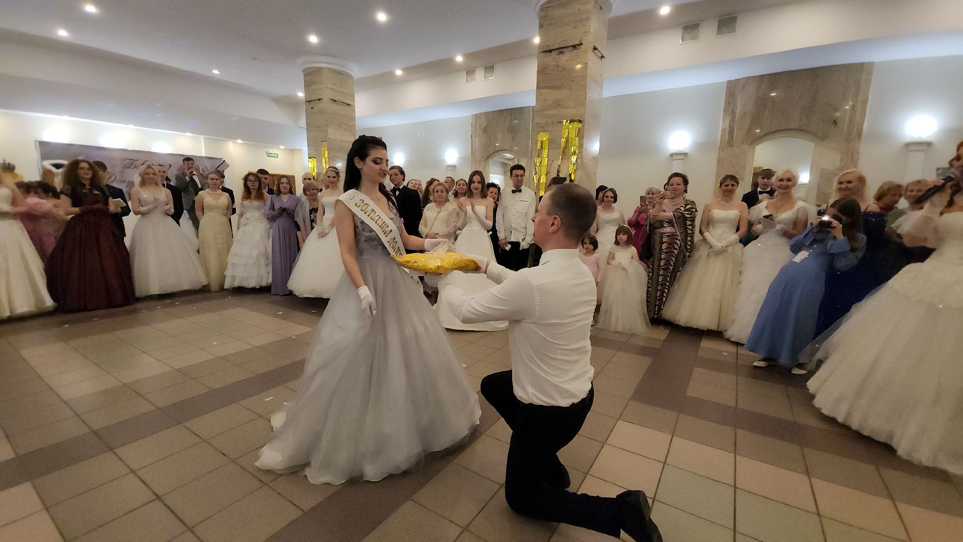 бал, лобня, студенты,