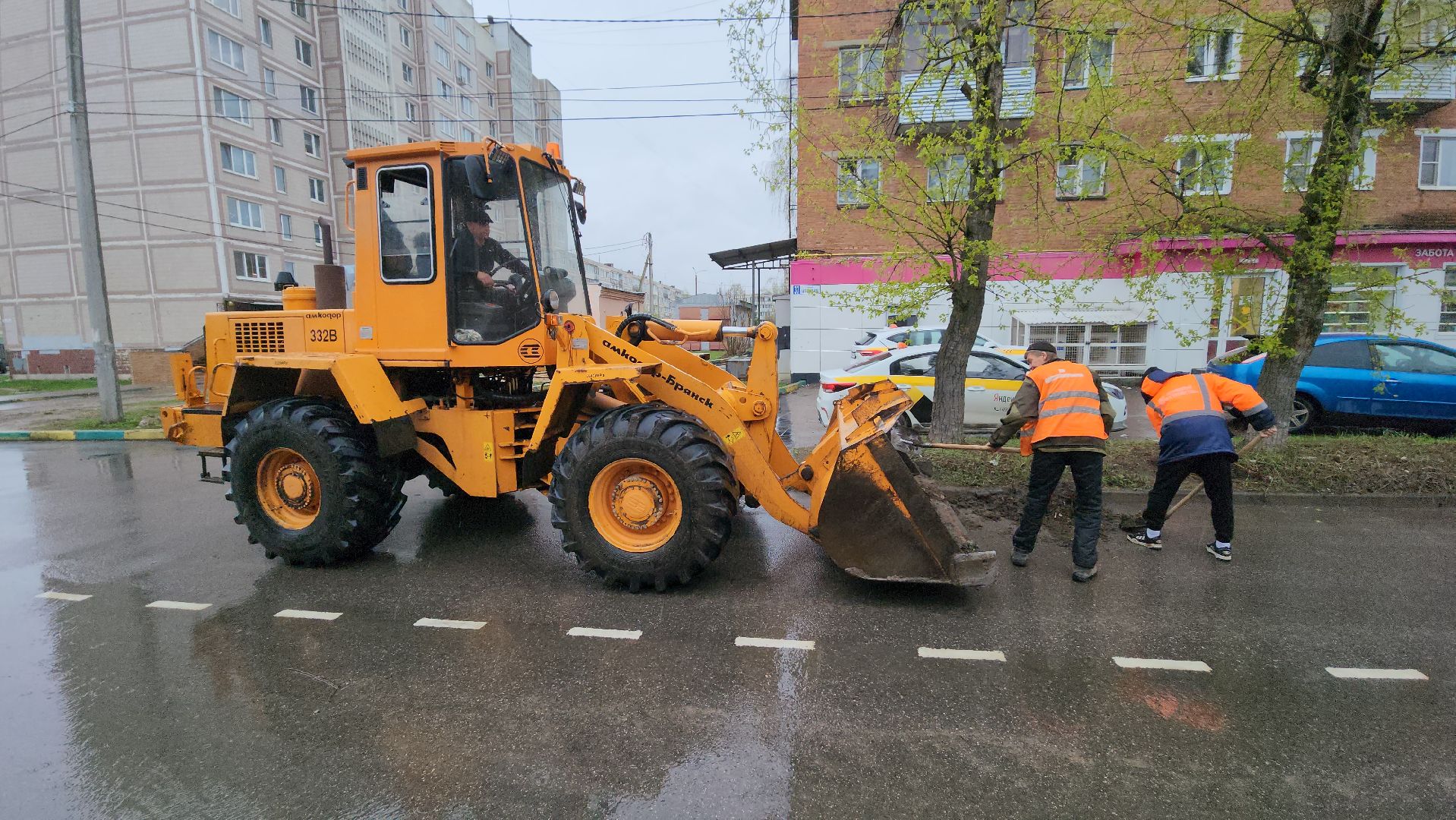 серпухов, комбинат благоустройства, месячник по благоустройству, улица бумажников, улица цеховая, детский сад умка,