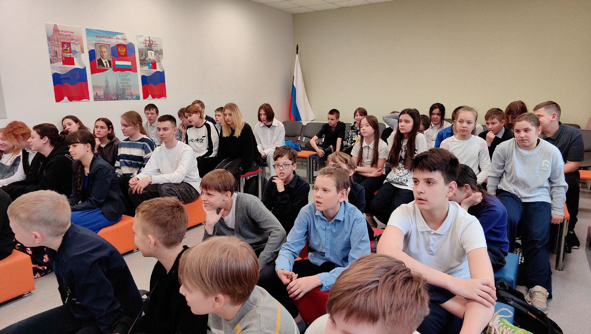 Спасатель, служба 112, безопасность, открытый урок, Центр Гражданской защиты,