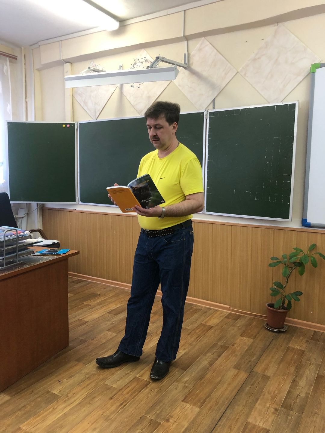 Неделя детской книги, Шатура, Лицей, Детская библиотека, Детский писатель, встреча с детским писателем