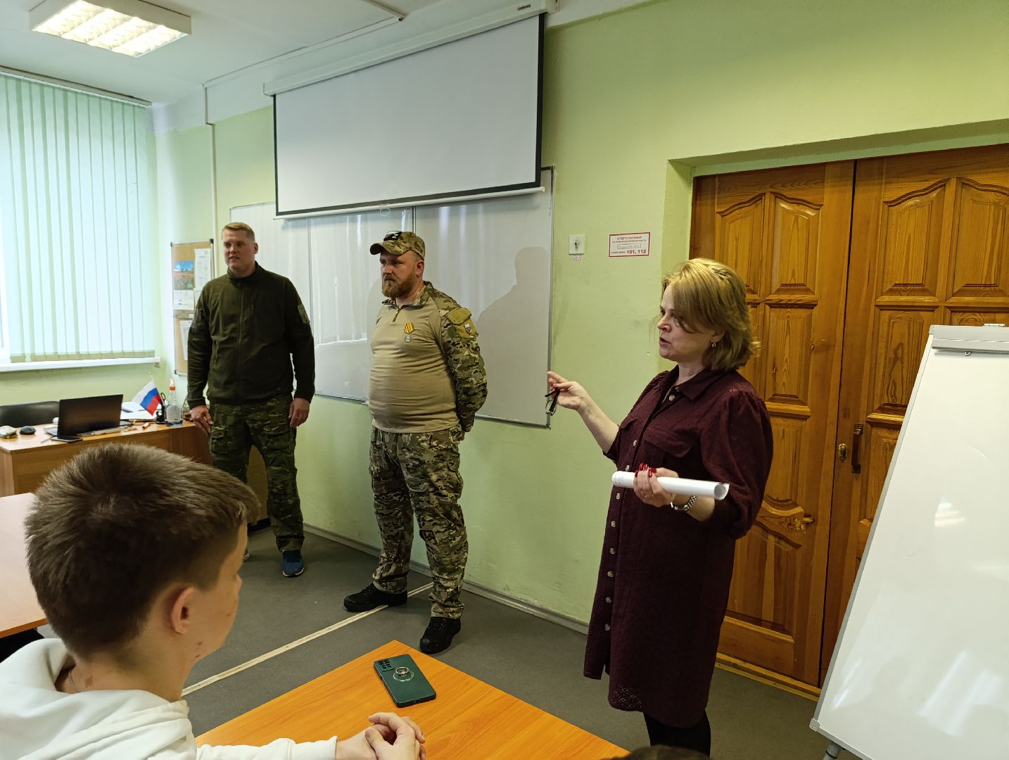 Бронницы, Жуковский, Боец СВО, Встреча бойца со студентами, Окопные свечи, Автомобильно-дорожный колледж,