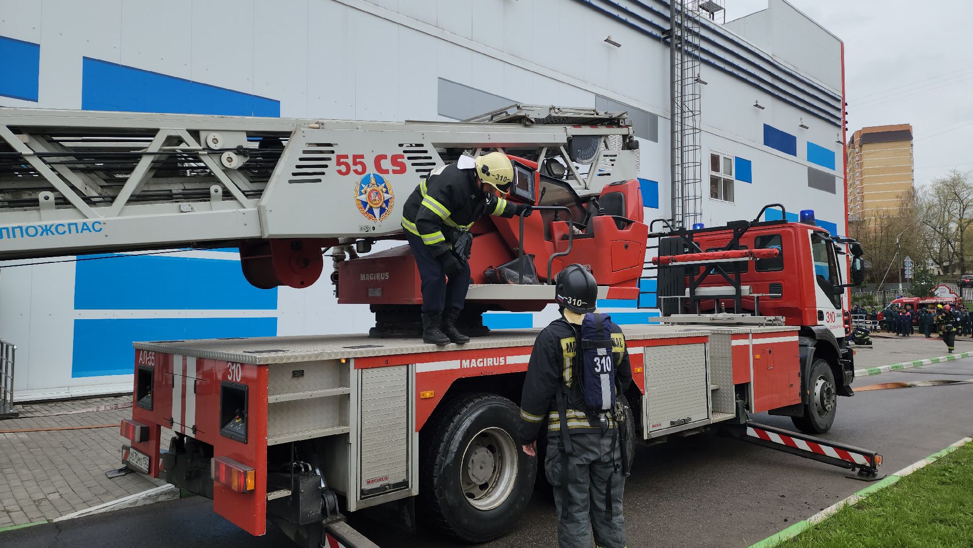 мчс, учения, спасатели, пожарные, 112, красногорск, ледовая арена,