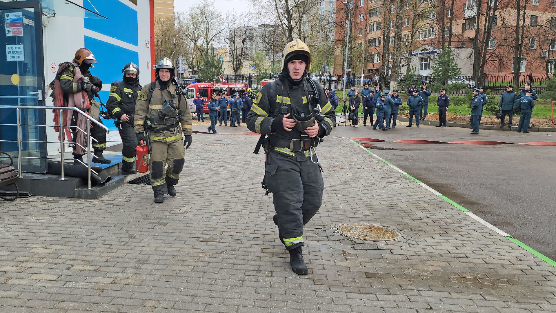 мчс, учения, спасатели, пожарные, 112, красногорск, ледовая арена,